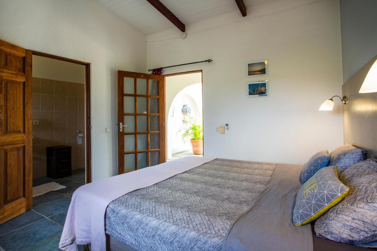Bed And Breakfast Toni Kunchi Willemstad Exterior foto