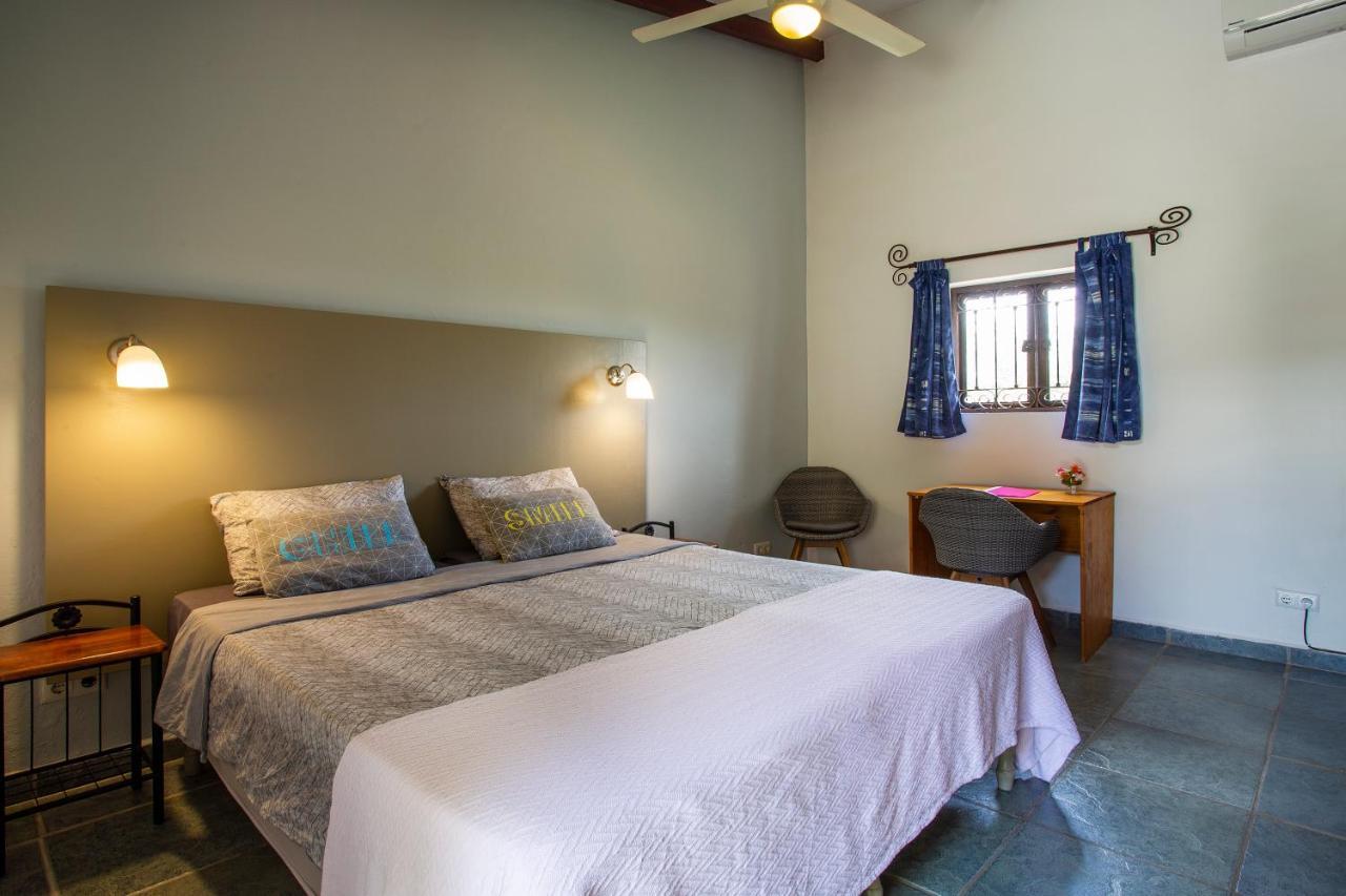 Bed And Breakfast Toni Kunchi Willemstad Exterior foto