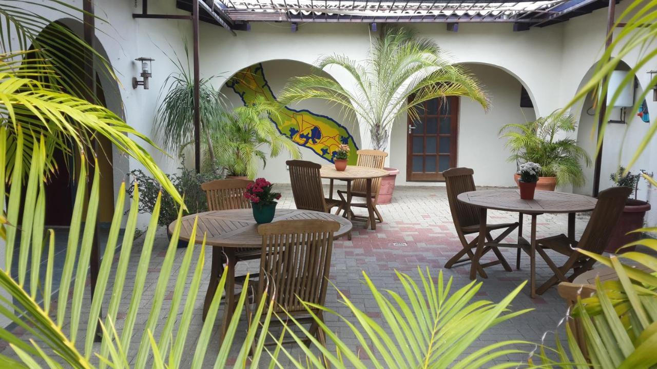 Bed And Breakfast Toni Kunchi Willemstad Exterior foto
